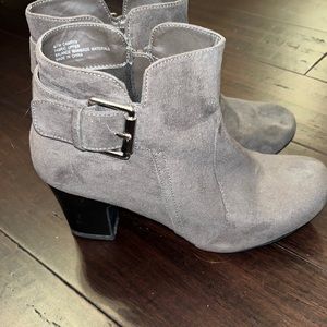 Women’s boots